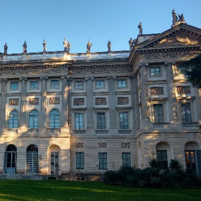 WAAM Tours e Sfogliamo l'Arte: En plein air nel giardino della GAM