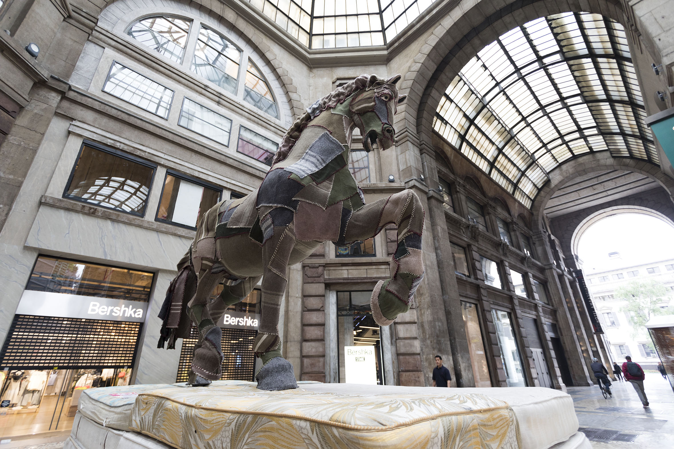 Il Cavallo di Marras in Galleria a Milano per Leonardo 500