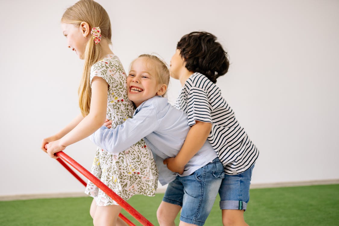 Elezioni regionali Lombardia i campus per bambini a Milano