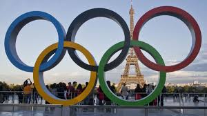 I cinque cerchi delle Olimpiadi di Parigi