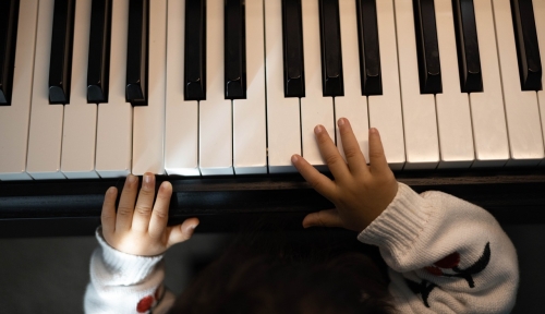 Asilo Bianco: Lezione prova di Sviluppomusicalità® 3-5 anni e di Musicainfasce® 0-36 mesi